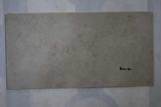 Durable Interlock Click Vinyl WPC Flooring Embossed Surface Available