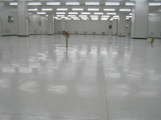 Anti Slip 2mm Thickness Anti Static Vinyl Flooring CE / SGS / ISO Certificate