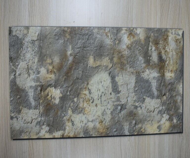 Anti - Fire Commercial Vinyl Click System Flooring 4-6 mm Thickness
